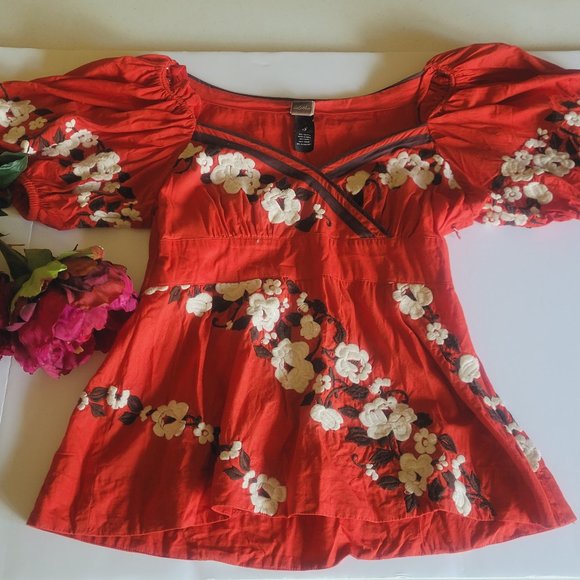 Anthropologie Lithe Snowshoe red embroidered top Size 8 - Picture 2 of 5